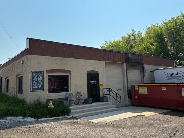 N52 W5338 Portland Road, Cedarburg, Wisconsin 53012