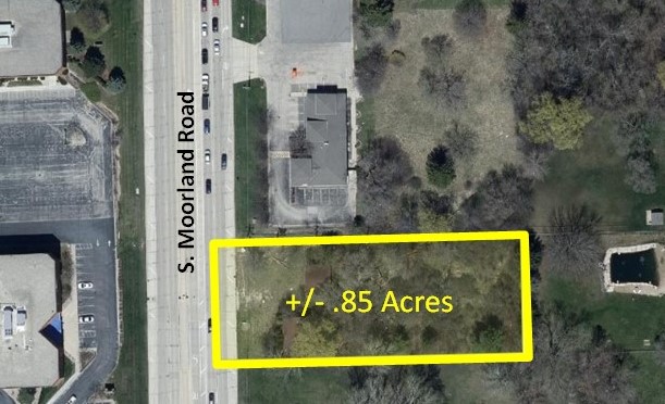 2762 S Moorland Road, New Berlin, Wisconsin 53151
